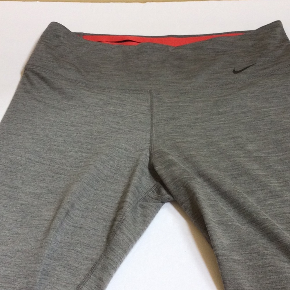 Nike Drfifit woman’s M Heathered Grey full length leggings - Picture 3 of 5